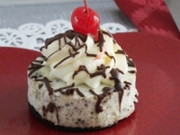 Пирожное с творожным кремом