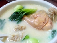 Суп с пельменями