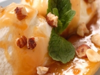 Мороженое с джемом