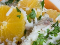 Салат с рыбой и апельсинами