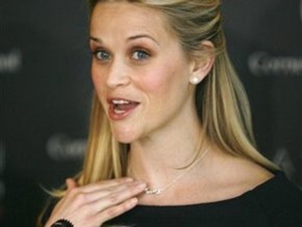 Риз Уизерспун против домашнего насилия