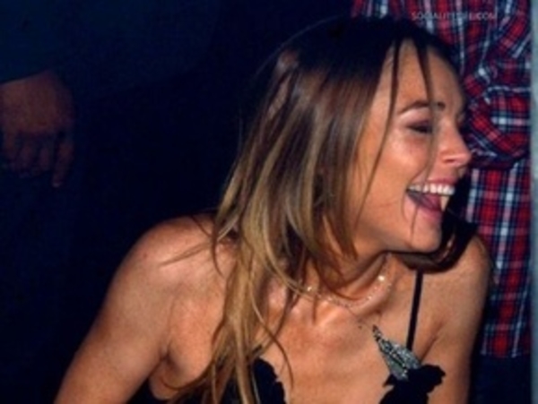 Линдси Лохан продает имущество!