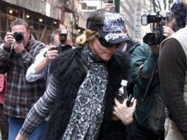 Мадонна отсудила детей у Гая Ричи