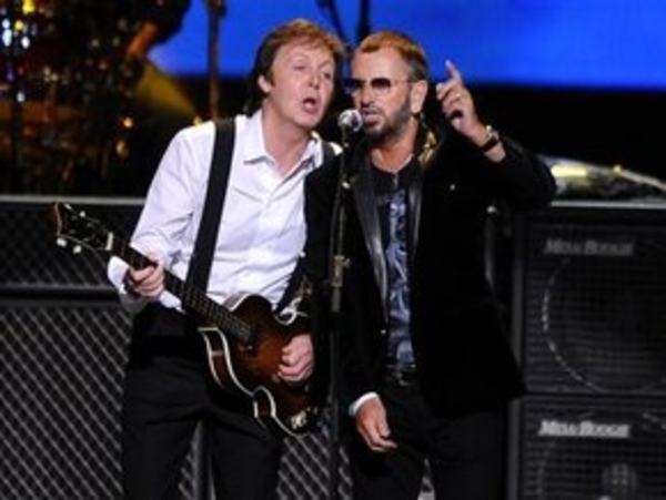 Маккартни и Старр выступили вместе