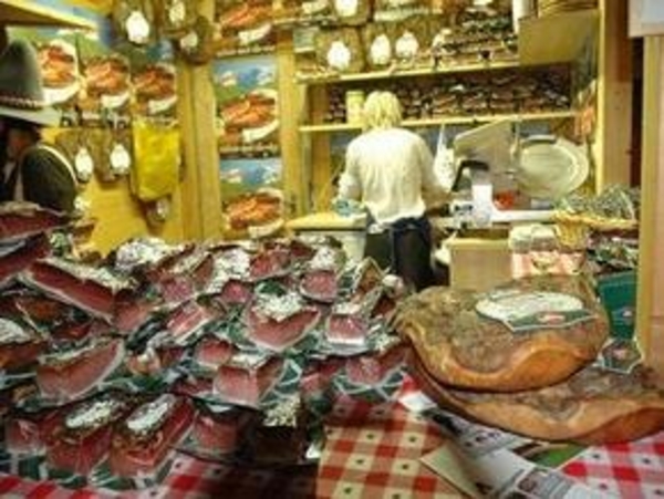 Праздник шпика в Больцано