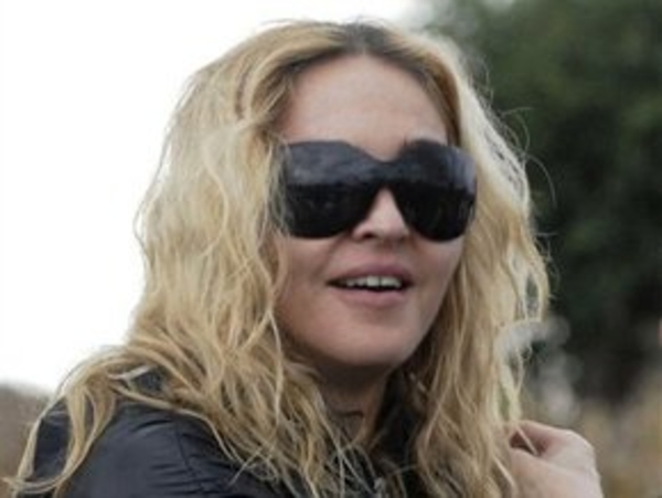 Мадонне разрешили усыновить Мерси