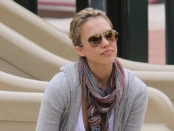 Джессика Альба избежала обвинений