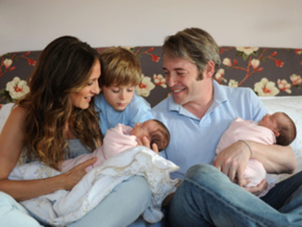 Сара Джессика Паркер показала миру своих малышек