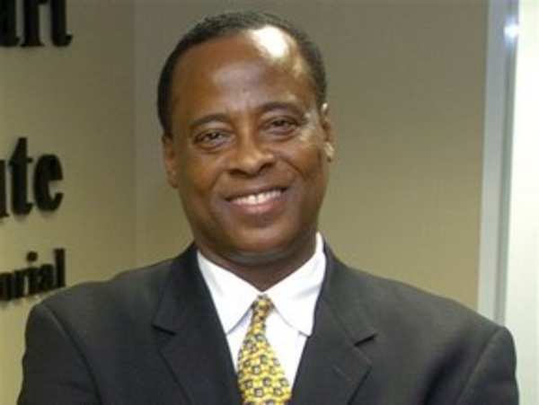 Доктор Джексона подозревается в убийстве