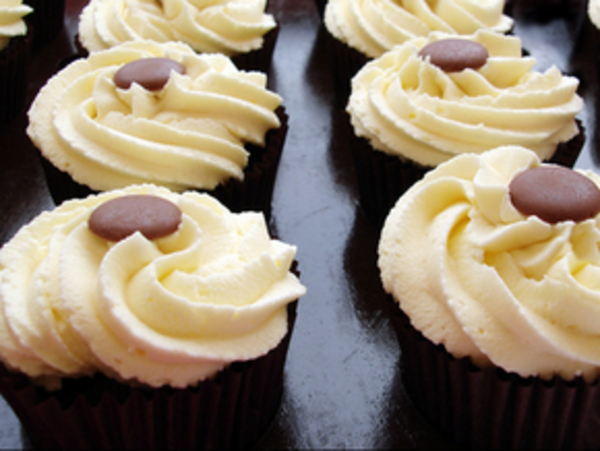 Украшения из крема