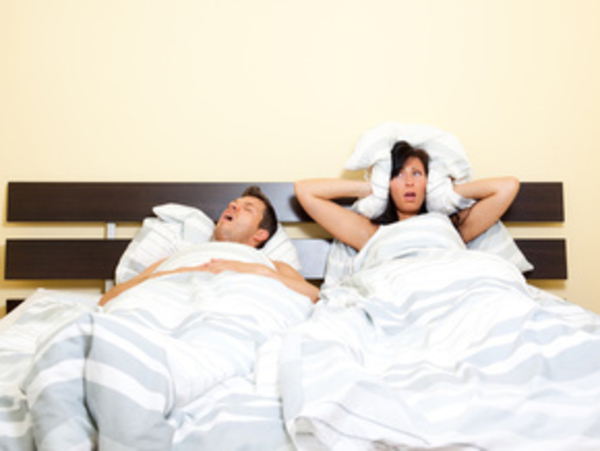 Совместный сон вредит здоровью супругов