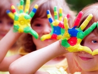 Цветотерапия для детей: что нужно знать