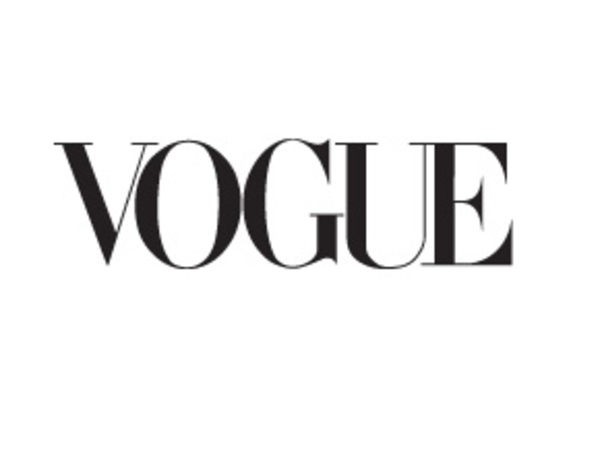 Издатель Vogue закроет журналы из-за кризиса