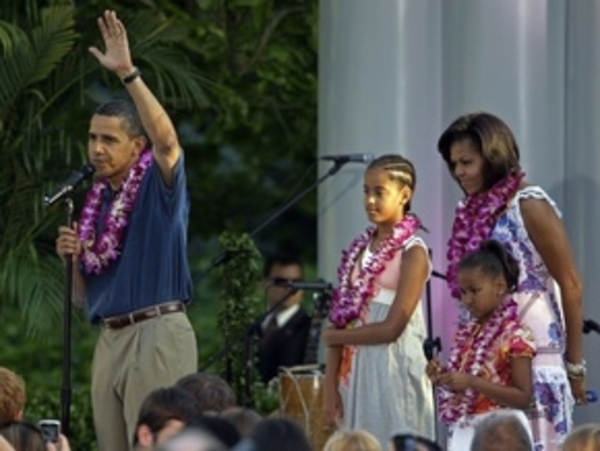 Семья президента США украсила Белый дом абстрактной живописью