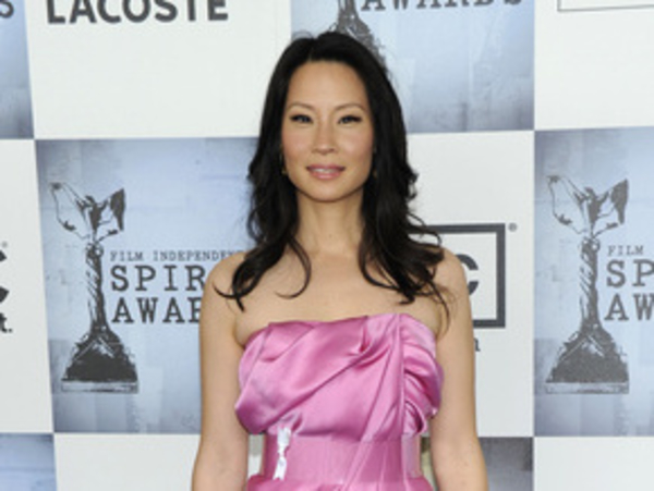 Люси Лью исследует причины самоубийств в подземках