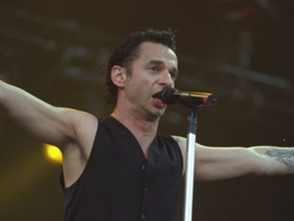 Солист Depeche Mode перепутал Перу с Чили