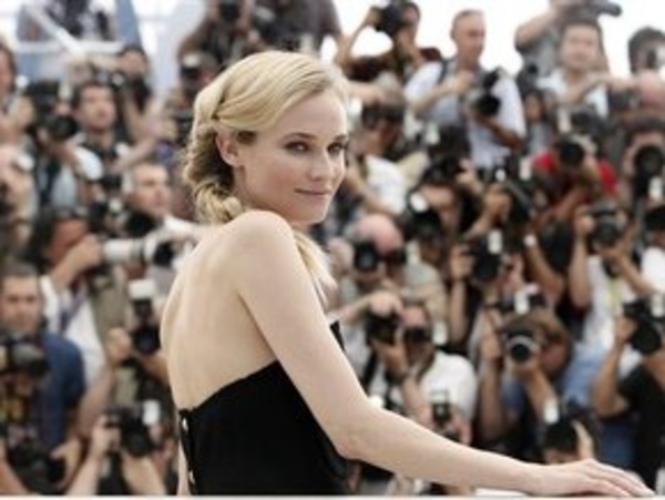 Диана Крюгер поможет неизвестному белому мужчине