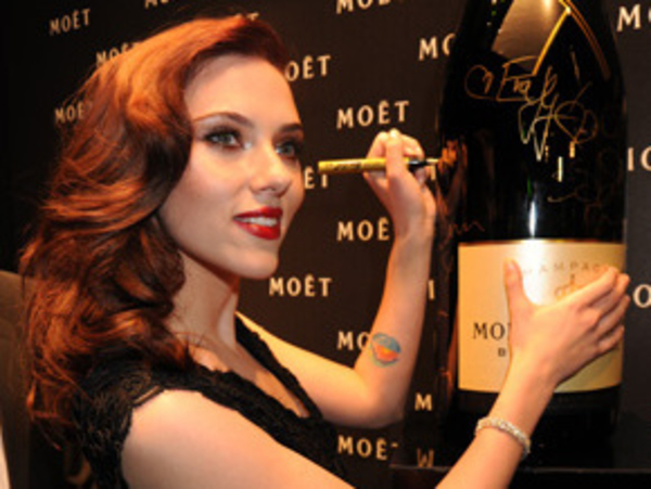 Скарлетт Йоханссон попробует силы в театре