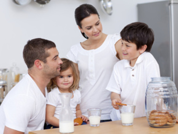 Детская аллергия на молоко лечится молоком