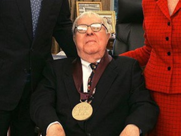 По рассказам Рэя Брэдбери снимут минисериал