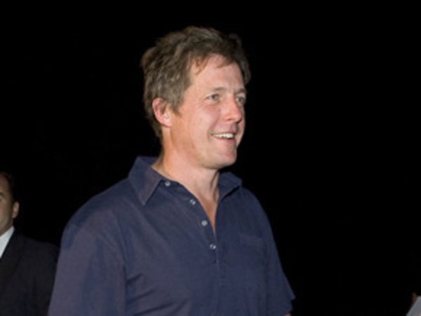 Хью Грант не против отцовства