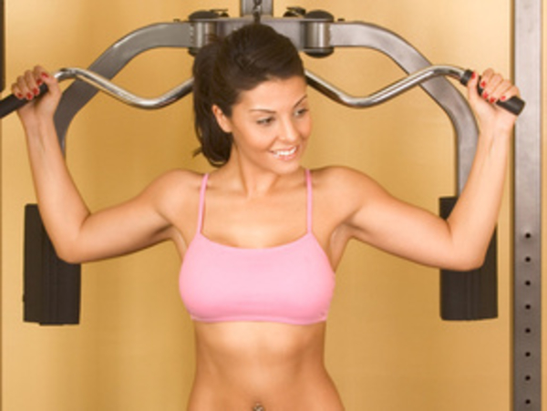 Большая грудь - большие доходы?