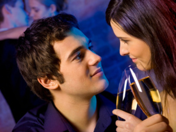 Наблюдай за мужчиной внимательно