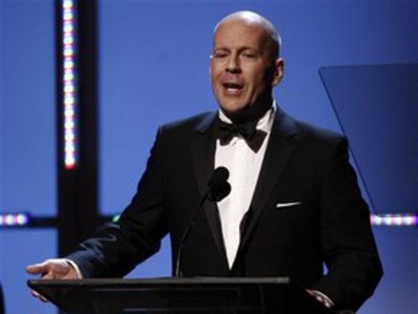 Брюс Уиллис разрекламирует водочную компанию в обмен на ее акции