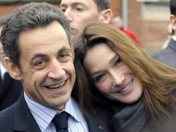 Парижский бездомный рассказал о щедрости Карлы Бруни