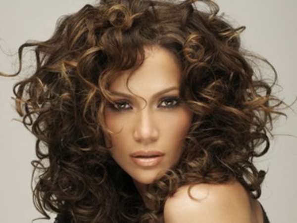 Дженнифер Лопес продала виллу, уступив покупателю $1 млн