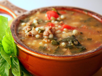 Тосканский суп с фасолью и макаронами