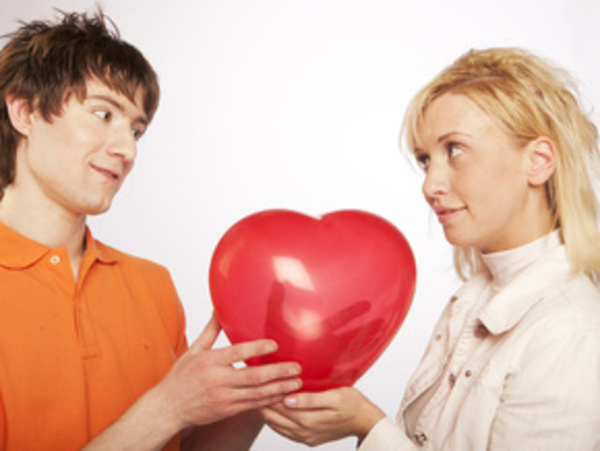 А стоит ли строить любовь на пустом месте?