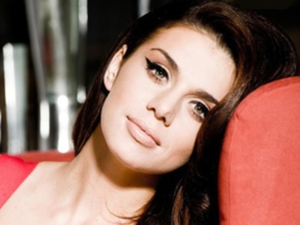 Экс-"Виа Гра" Анна Седокова выходит замуж