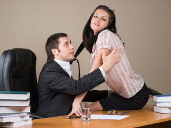 Любовь «из офиса»