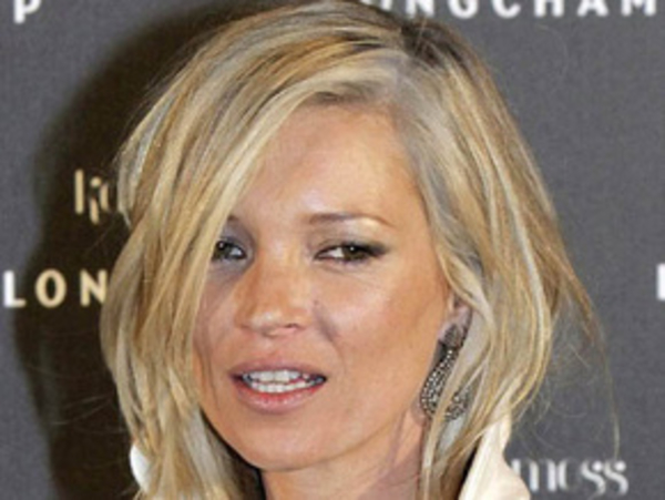 Топ-модель Кейт Мосс  поседела