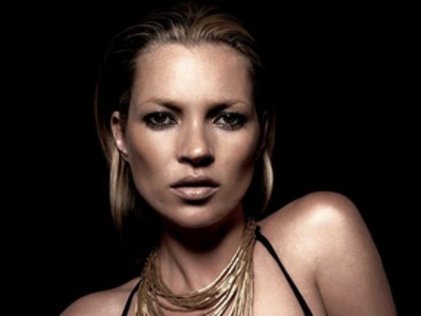 Кейт Мосс превращается в алкоголичку