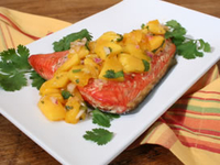 Лосось с манго