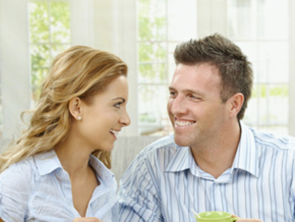 Почему нужно принимать подарки от мужчины?