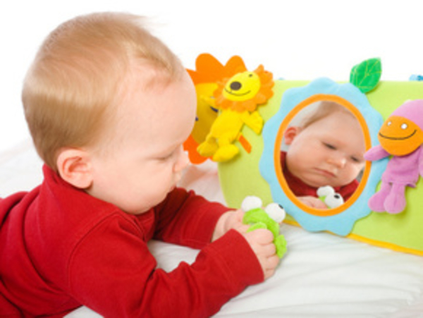 Выбираем цвет детской одежды