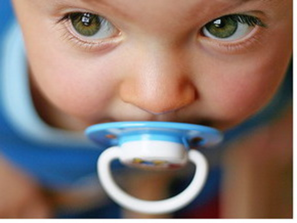 На что влияет пустышка?