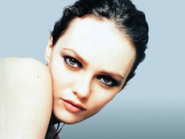 Джонни Депп и Ванесса Паради сыграют любовников