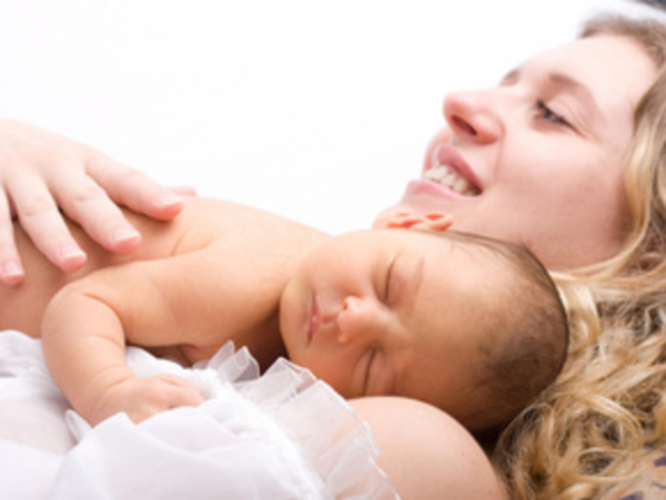 О пользе ношение младенцев на руках