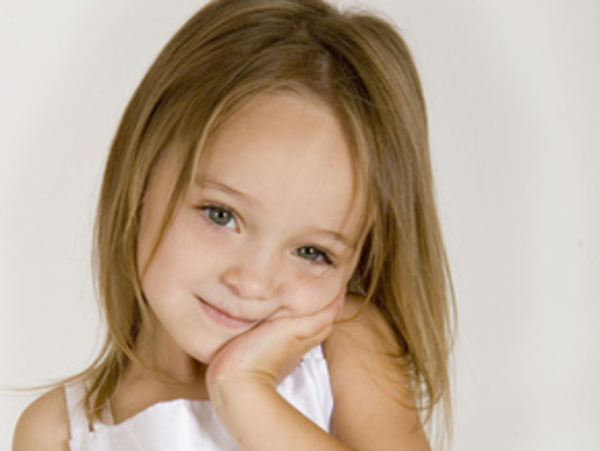 С какого возраста можно оставлять ребенка одного?