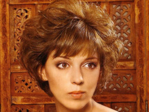 Нелли Уварова выходит замуж