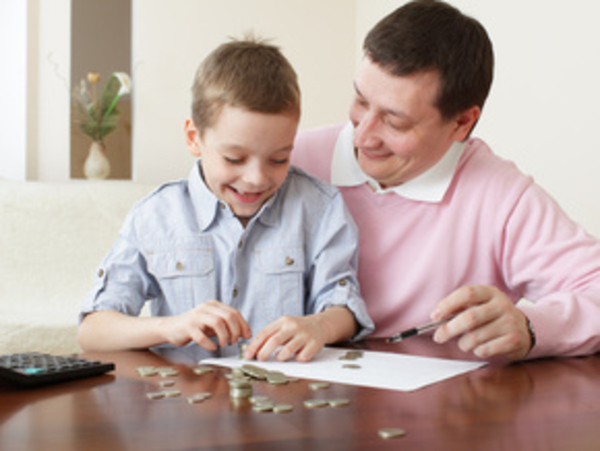 Особенности воспитания ребенка мамой и папой