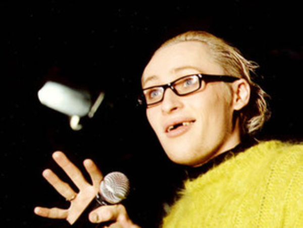 Буйного Шуру не пустили на борт самолета