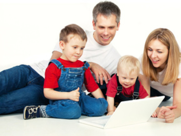 Во что поиграть с ребенком?