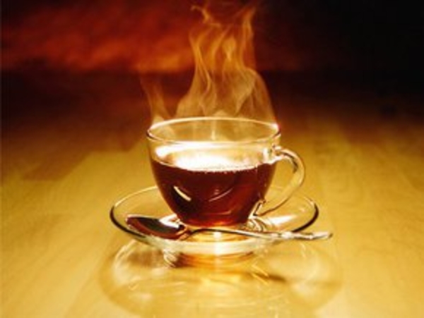 Черный чай защищает