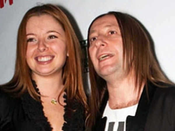 Шура Би-2 впервые стал отцом