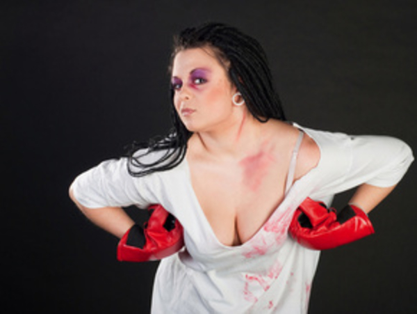 "Бои без правил" со слабым полом